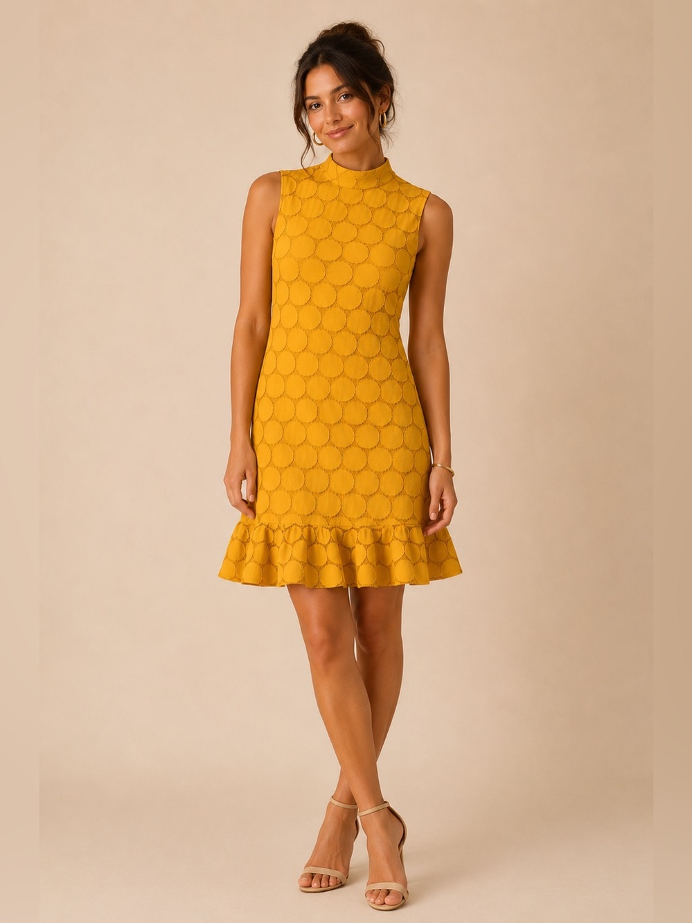 Trina Turk Tello Dress Size 8 Mustard Eyelet Circle Lace Open Back Ruffle Hem